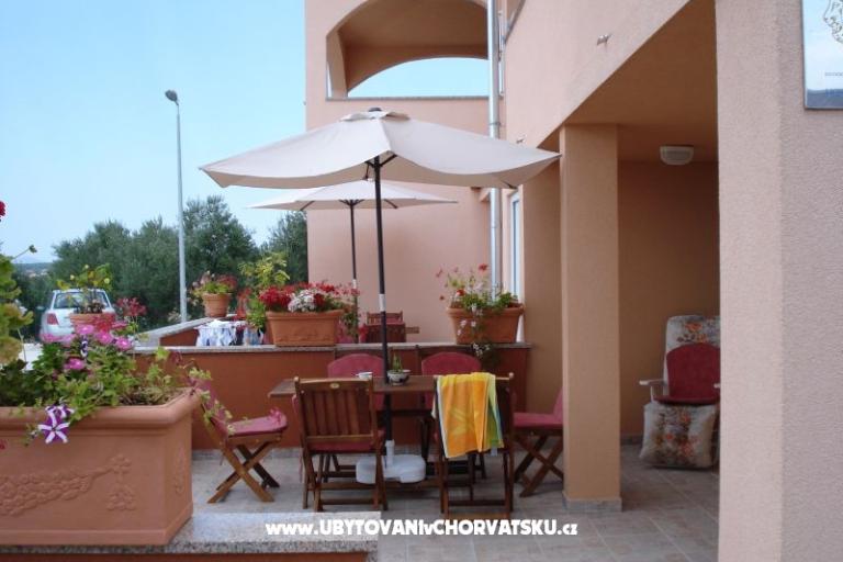 Appartementen Ivan i Zeljka Pakostane – foto 12