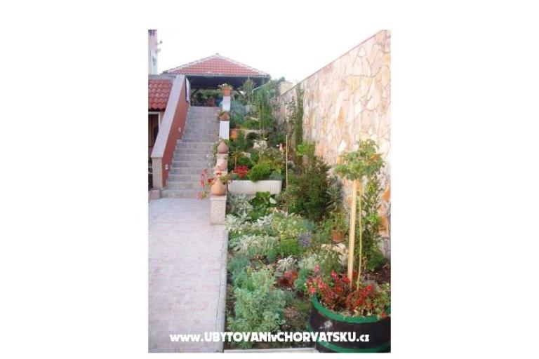 Appartementen Ivan i Zeljka Pakostane – foto 8