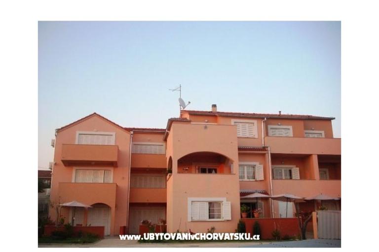 Appartementen Ivan i Zeljka Pakostane – foto 9