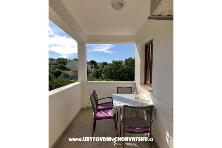 Appartementen Tina Pakoštane – foto 2