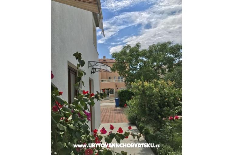 Appartementen Tina Pakoštane – foto 7