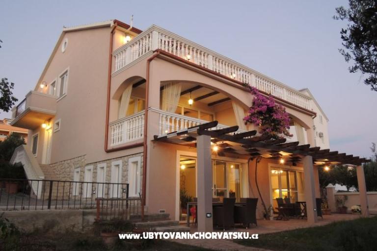 Appartementen in Villa – foto 15