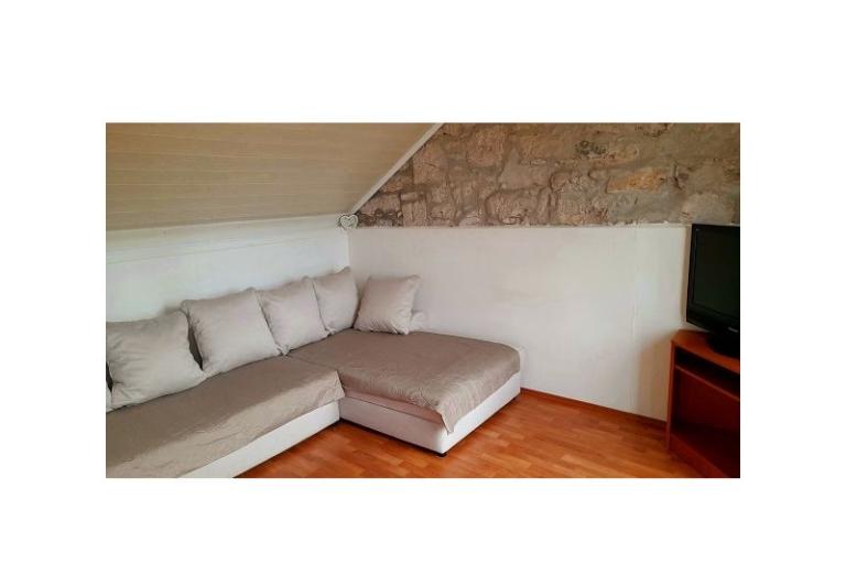 Stenen huis Porat – foto 9