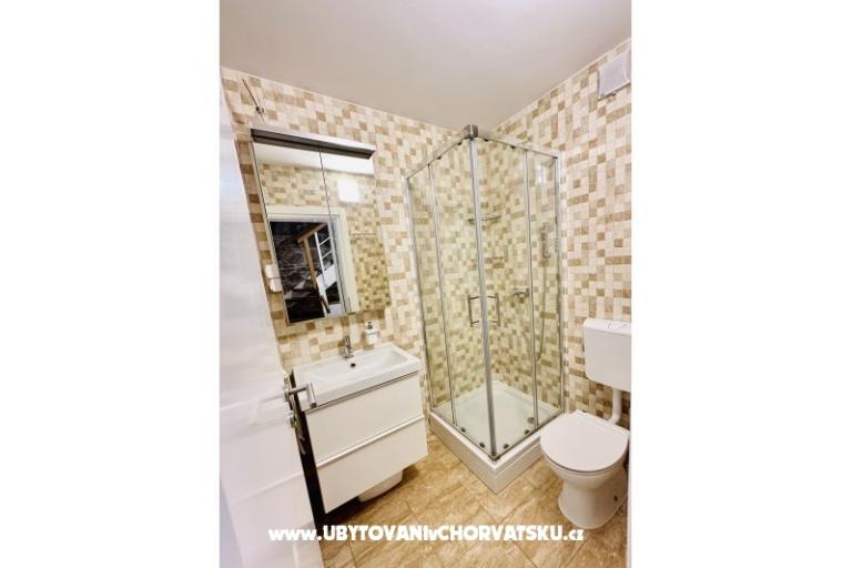 Stenen huis Pakostane – foto 4