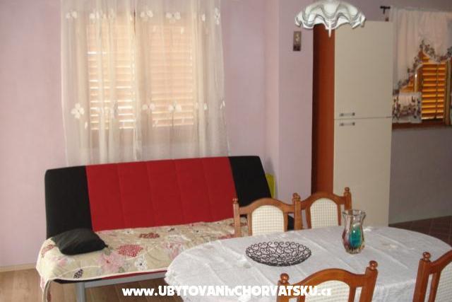 Huis Vrgada – foto 2