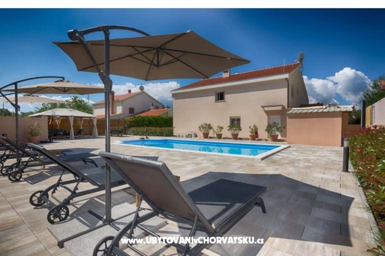  Huis met zwembad - Villa Marijana  – foto 3