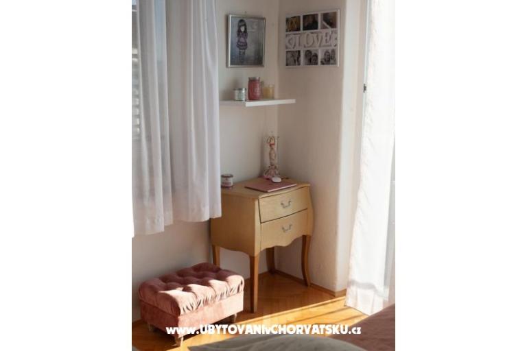 Appartementen Ivandić Podgora – foto 18
