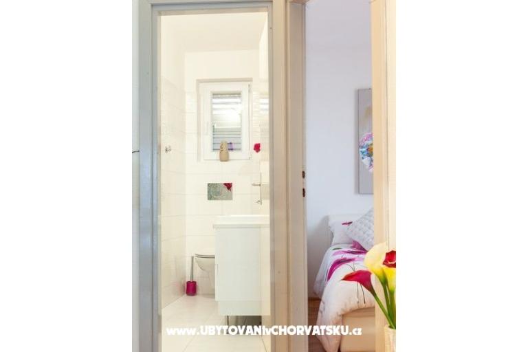 Appartementen Ivandić Podgora – foto 8