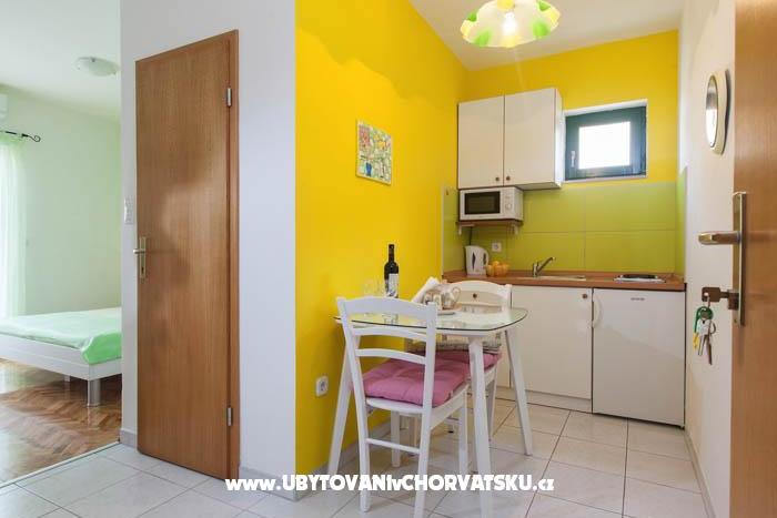 Appartementen Niko Podgora – foto 3