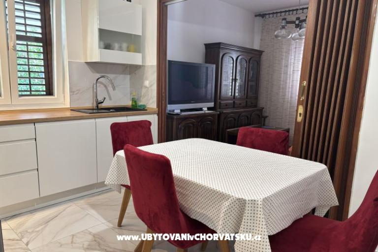Appartementen Šunde Podgora – foto 34