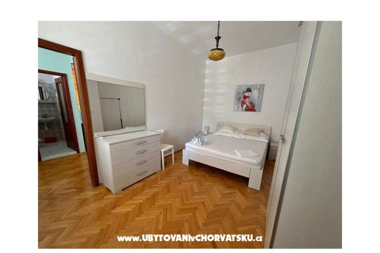 Appartementen Šunde Podgora – foto 7