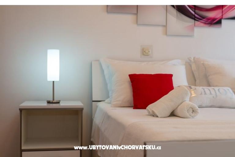 Wide Appartement with Pool  – foto 11