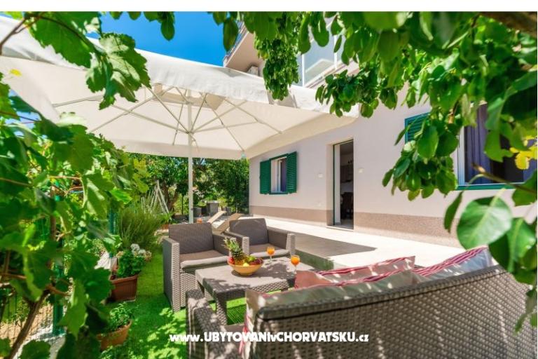 Appartementen s bazenom Cvita/Podstrana – foto 14