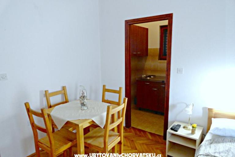 Appartementen Knežević Podstrana – foto 6