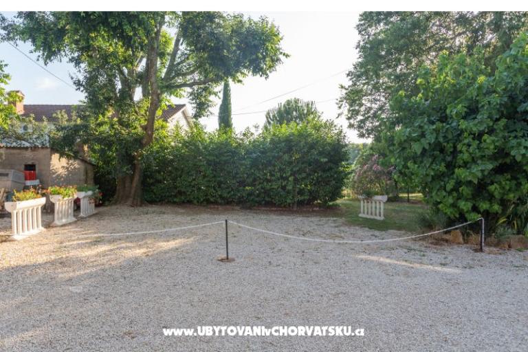Vakantiehuis Cerjani - 14 osoba – foto 11