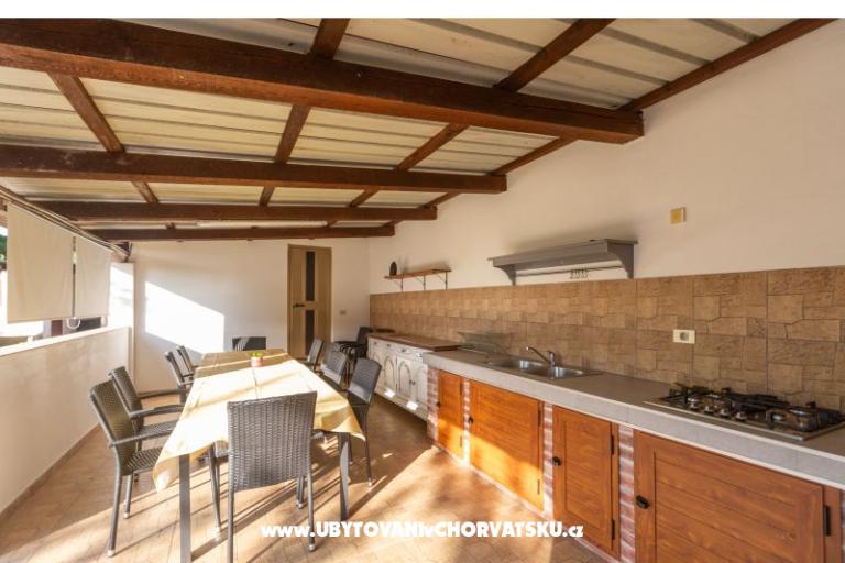 Vakantiehuis Cerjani - 14 osoba – foto 5