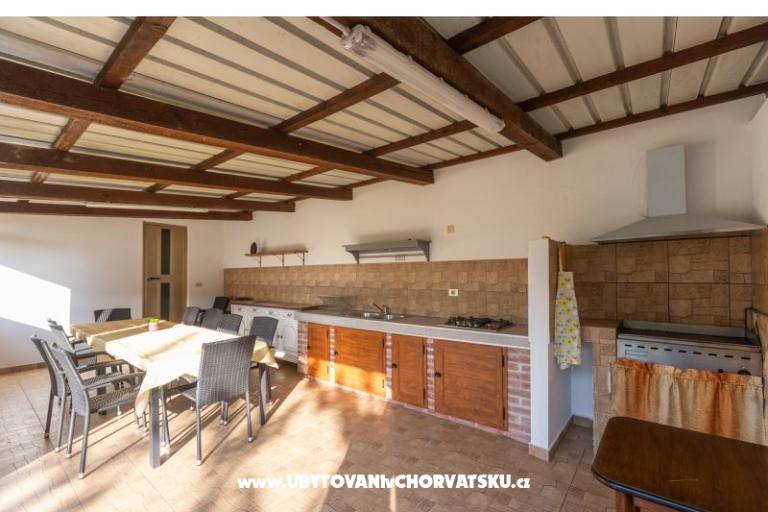 Vakantiehuis Cerjani - 14 osoba – foto 7