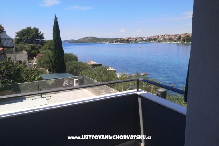 Appartementen 10 metara od mora – foto 23