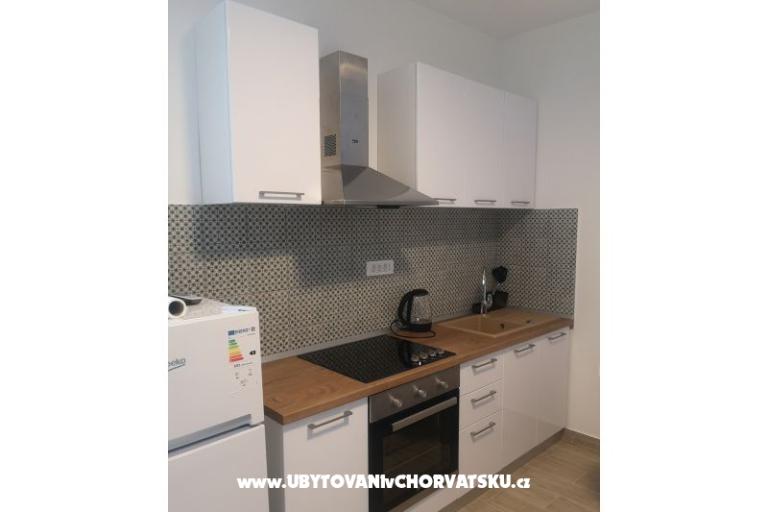 Appartementen 10 metara od mora – foto 24