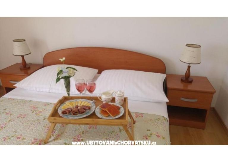 Appartementen TONĆI I IRIS*** – foto 8