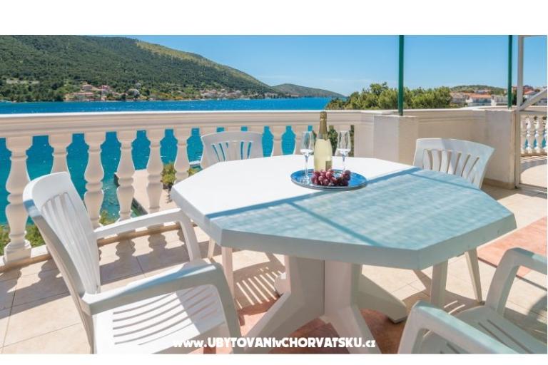 Appartementen Bonaca - Prvi red do mora – foto 10