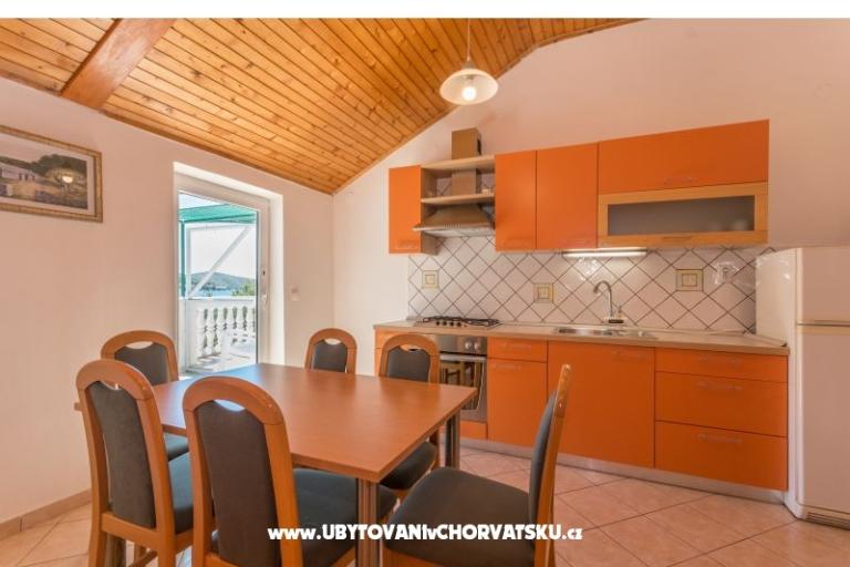 Appartementen Bonaca - Prvi red do mora – foto 12