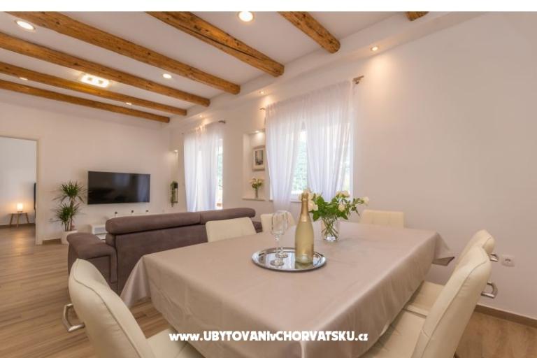 Appartementen Bonaca - Prvi red do mora – foto 3