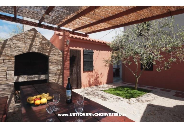 Appartementen Angelo met zwembad – foto 13