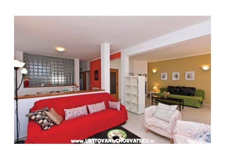 Family house met zwembad – foto 2