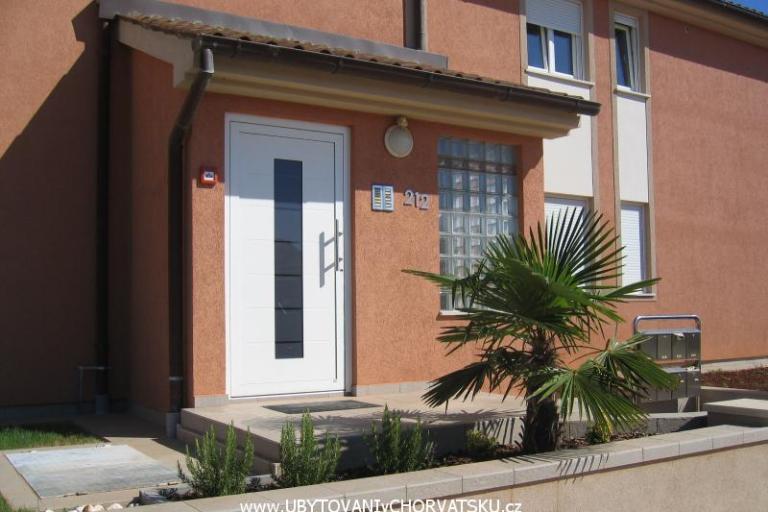 Appartement v Pule – foto 2