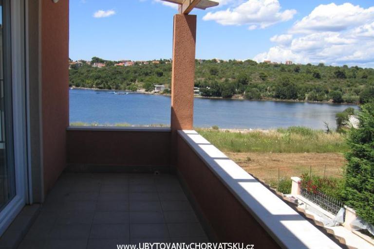 Appartement v Pule – foto 8