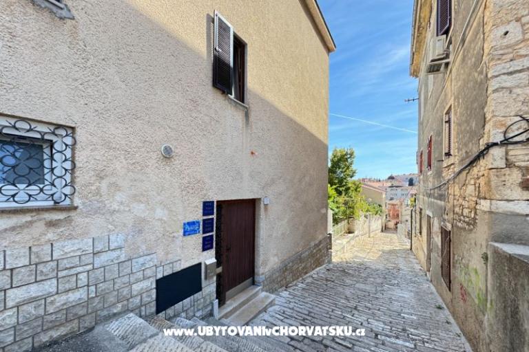 Flowers Appartementen Pula – foto 11