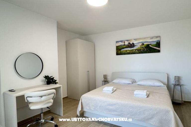 Flowers Appartementen Pula – foto 17