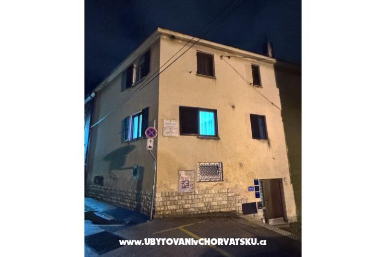 Flowers Appartementen Pula – foto 23