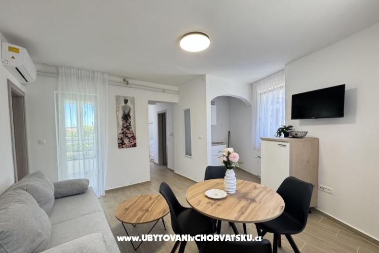 Flowers Appartementen Pula – foto 7