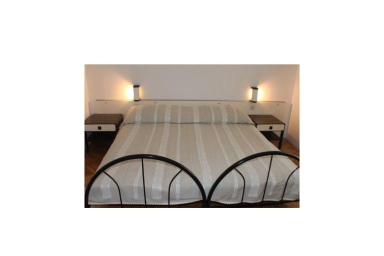 Huis with swimming pool – foto 16