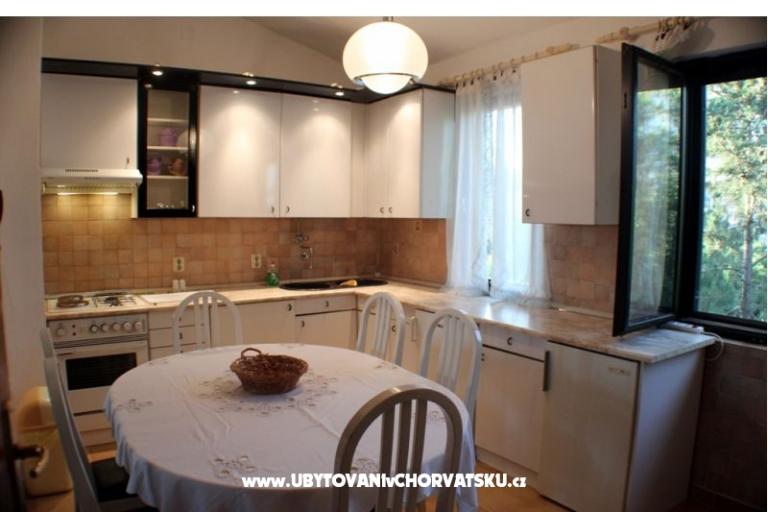 Huis with swimming pool – foto 5