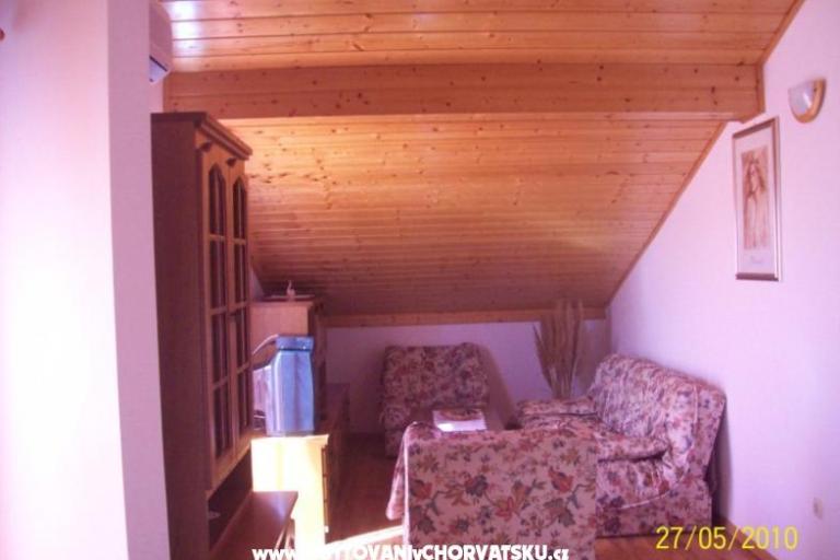 Appartement Huis Vesna – foto 7