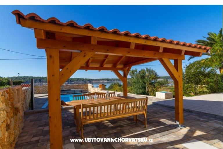 Appartementen Villa Seka pool &amp; sauna – foto 3