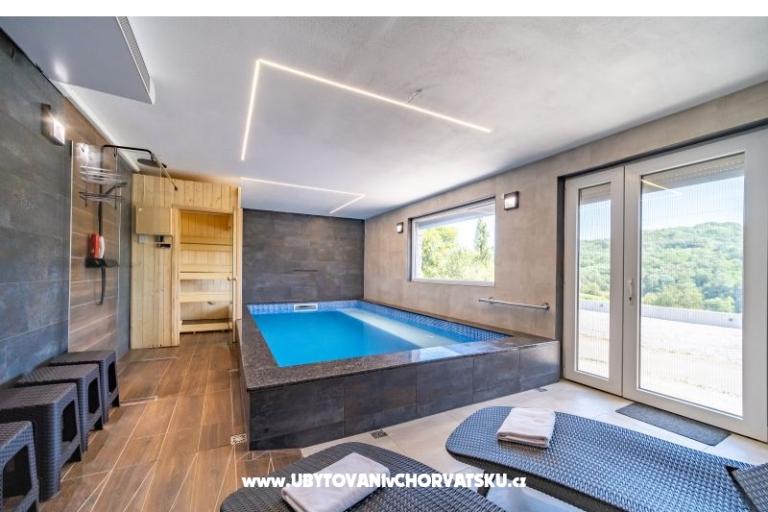 Riverside house pool jacuzi sauna – foto 19