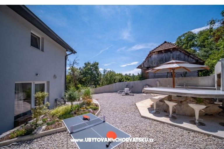 Riverside house pool jacuzi sauna – foto 25