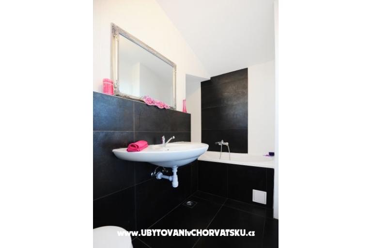 Appartementen Luka Rogoznica – foto 7