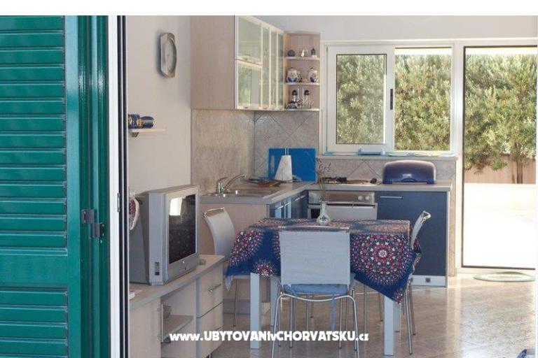 Beach apartments Rogoznica – foto 9