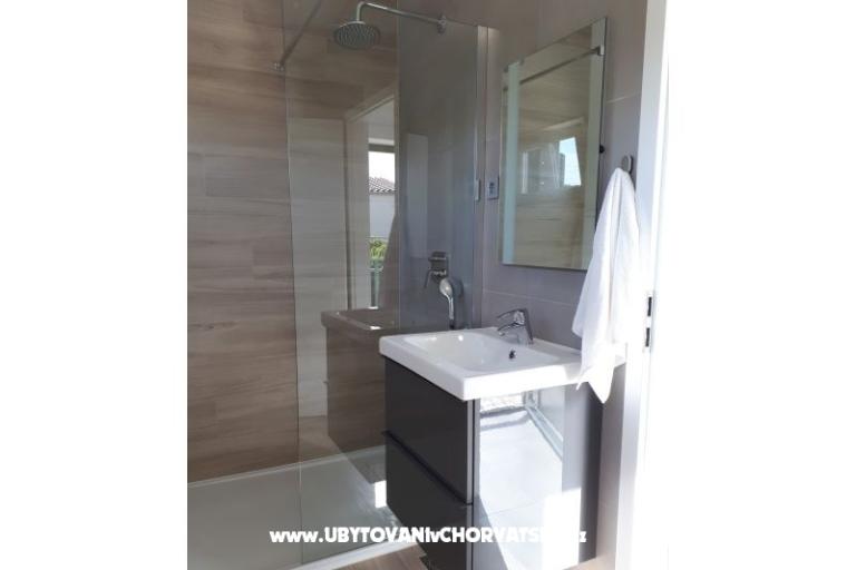 Huis Sunčani dvori  – foto 18