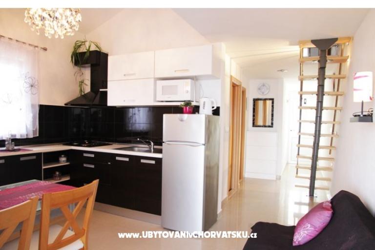 Marina view Appartementen Rogoznica  – foto 14