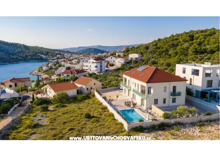 Vila pr’ Dalmatincu – foto 9