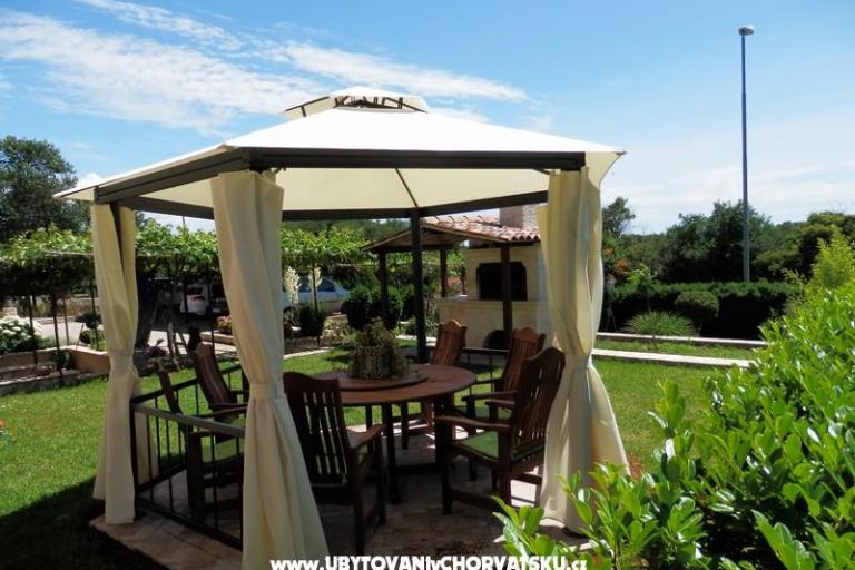 Appartementen Fantazija – foto 8