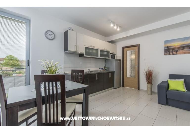 Appartementen Kimi with swimming pool  – foto 15