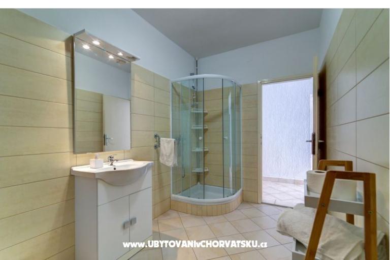 Appartement Marta za 6 osoba  – foto 16