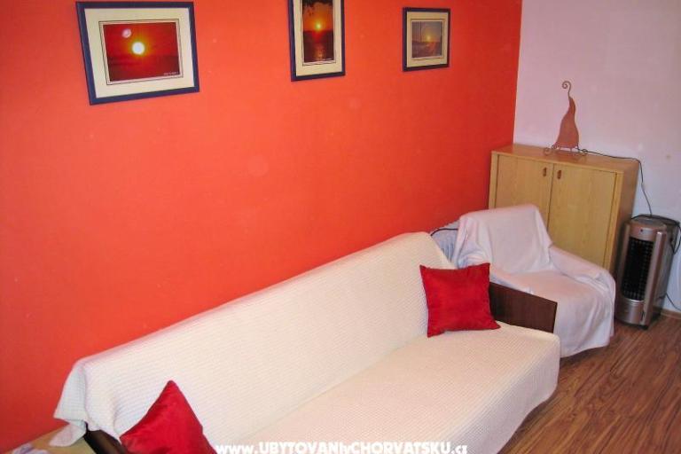 Appartement Jela – foto 9